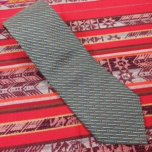 Brooks Brothers Makers 100% Silk Tie Gray Gold Horsebit Chain Stripe Equestrian